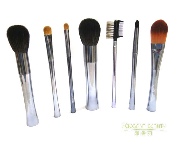 环保新风尚：这款企鹅电竞平台
引领绿色美妆潮流